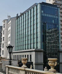 Plik:Fyderyk Chopin National Institute, Warsaw, Poland.JPG